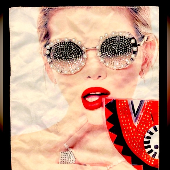 🎁 Occasion Graphic Top 3D Embellished Rhinestone Beaded Top 🎁 - Picture 3 of 6